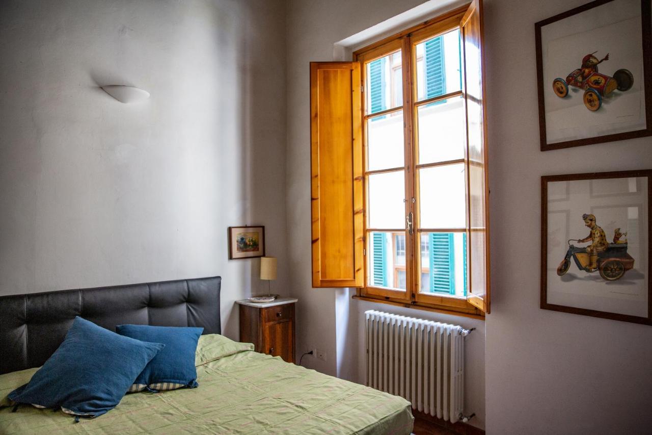 Lovely One Bedroom Apartment Nearby Ponte Vecchio ฟลอเรนซ์ ภายนอก รูปภาพ