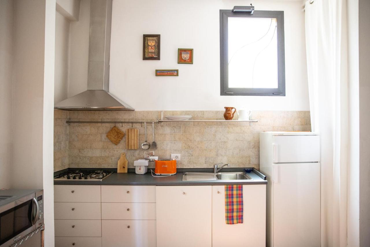 Lovely One Bedroom Apartment Nearby Ponte Vecchio ฟลอเรนซ์ ภายนอก รูปภาพ